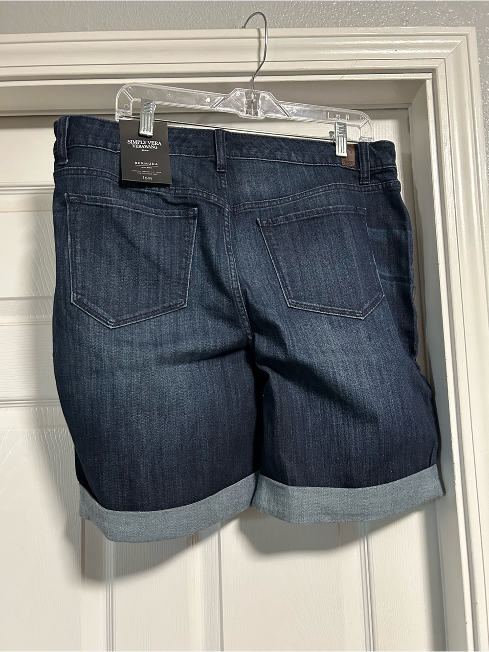 Simply Vera Vera Wang dark wash Bermuda shorts - Picture 2 of 3
